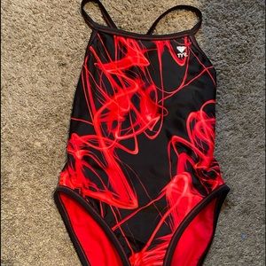 TYR one piece reversible bathing suit 🩱